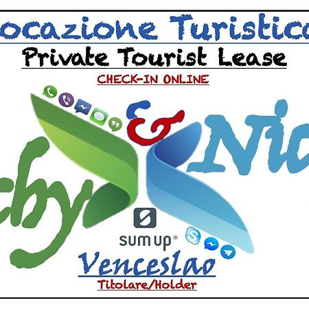 Hotel Vichyenichy à Morena Extérieur photo