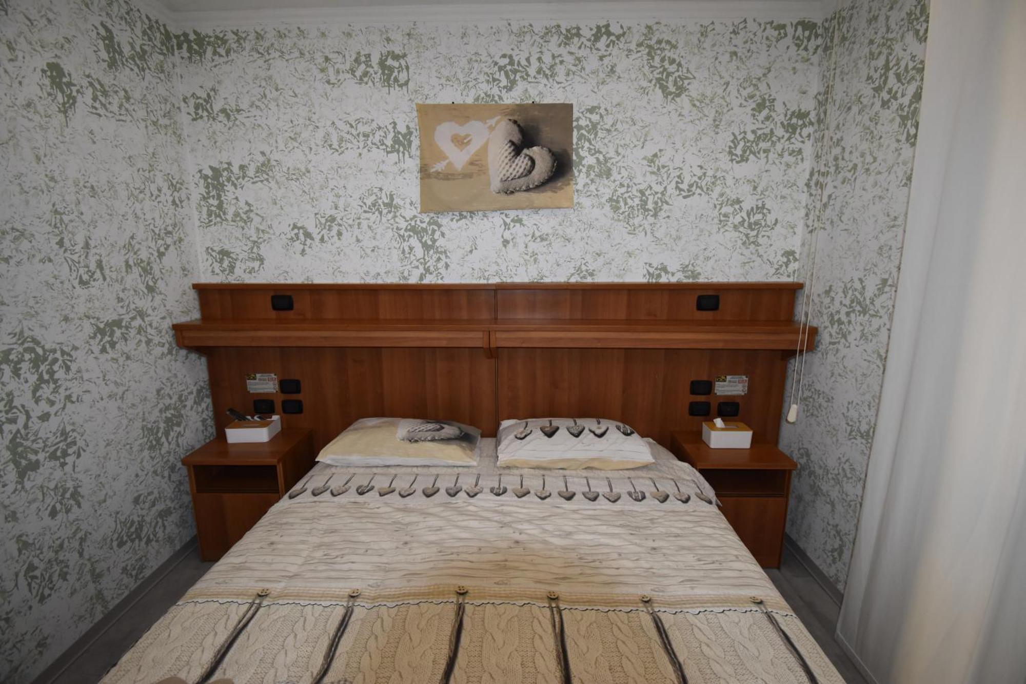 Hotel Vichyenichy à Morena Chambre photo