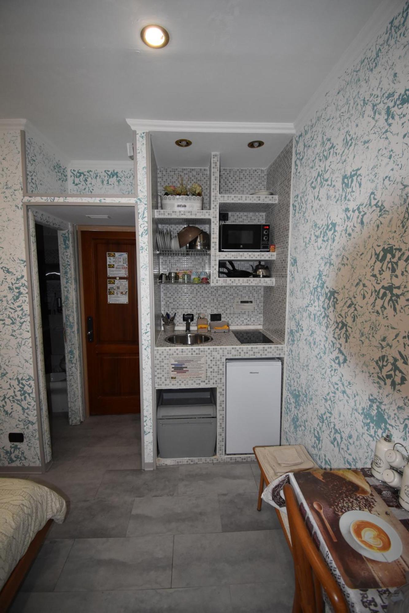 Hotel Vichyenichy à Morena Chambre photo